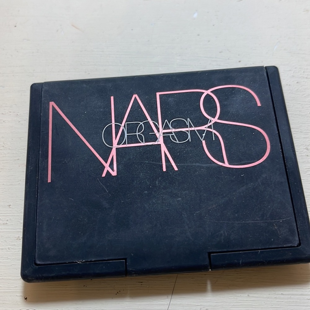 Nars - Picture 2 of 4